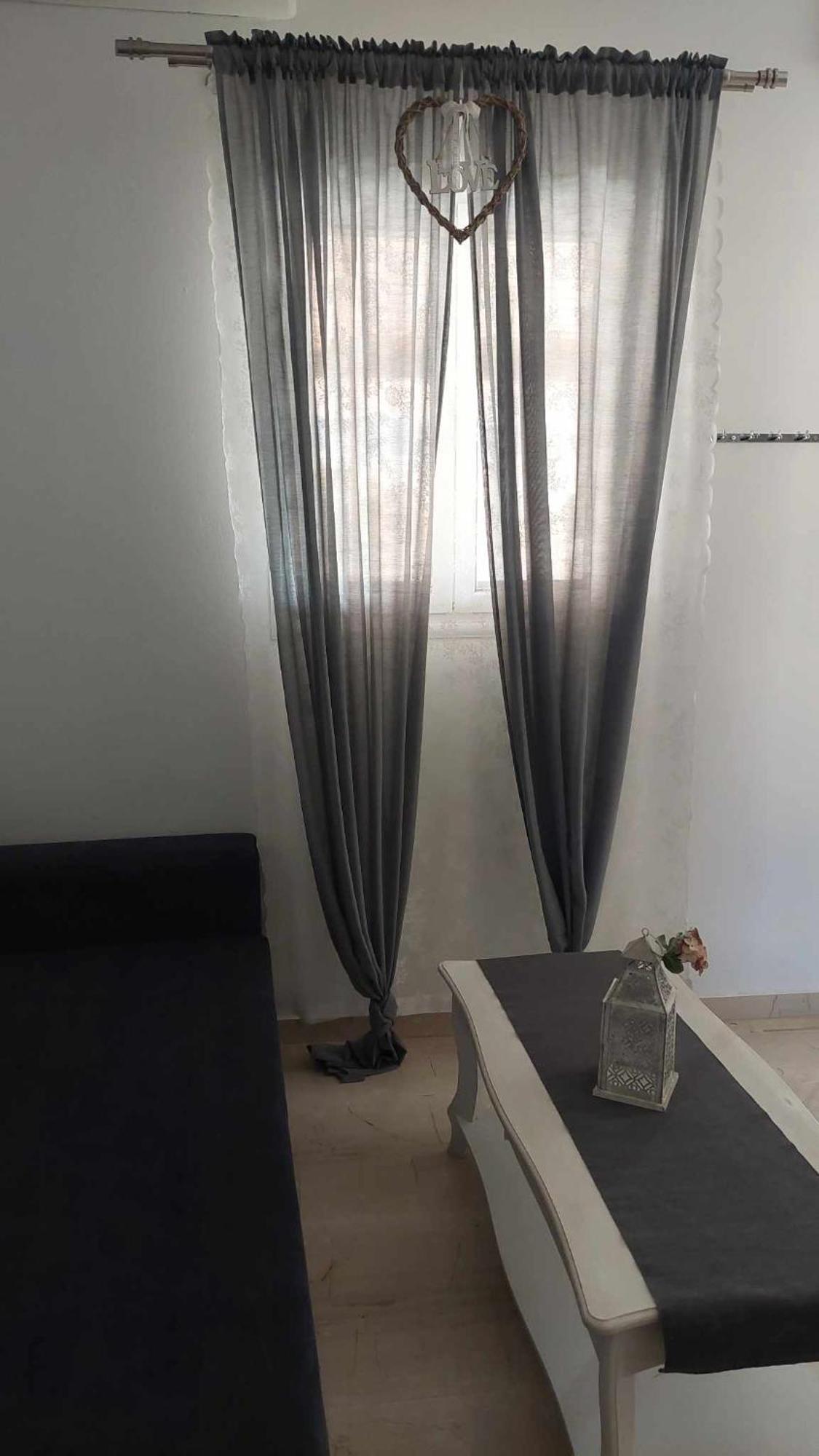 Anezinas Place Apartment เปริสซา ภายนอก รูปภาพ